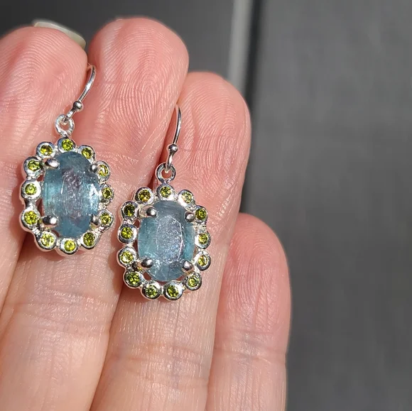 Kyanite 6k each & Peridot Sterling earrings - Picture 7 of 7